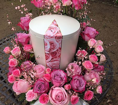 Urnenkranz in Rose pink