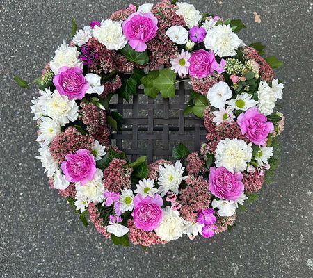 Kranz mit Nelken Liebe- September